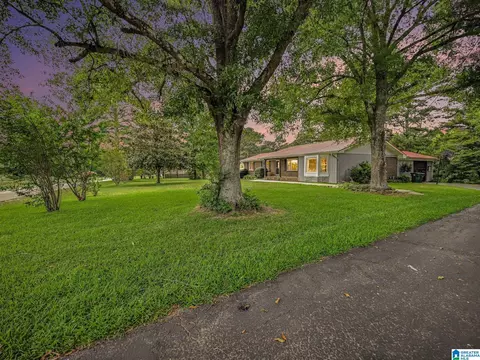 1230 Calvert Rd, Cullman, AL 35057