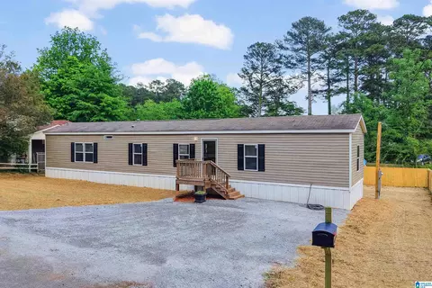 76 1st Ave, Shelby, AL 35143