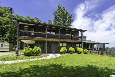 40 Lake View Cir, Vandiver, AL 35176