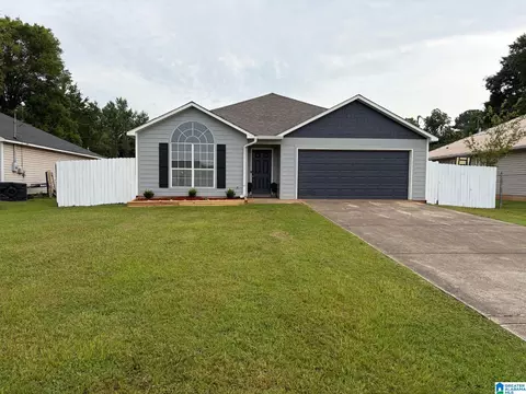 98 Dexter Ave, Hueytown, AL 35023
