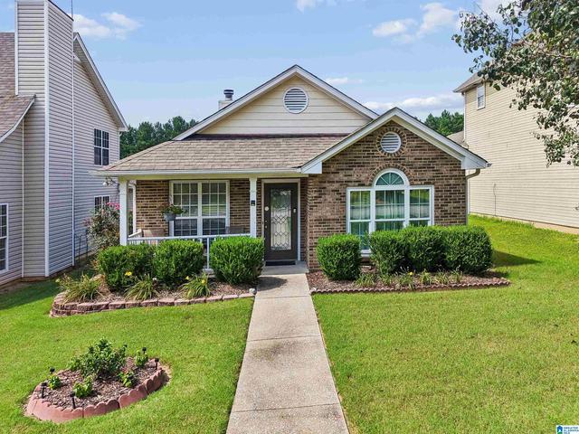 144 Warwick Cir, Alabaster, AL 35007