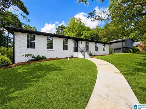 1838 Tall Timbers Dr, Hoover, AL 35226