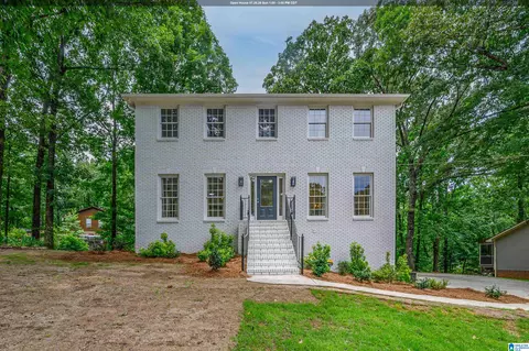 1700 White Oak Pl, Hoover, AL 35244