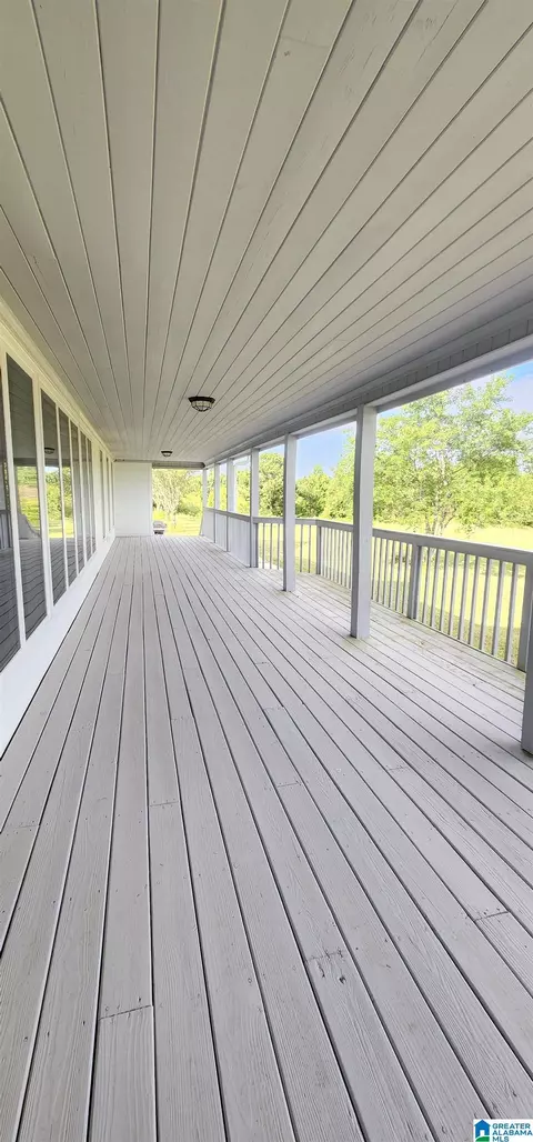 Exterior - 3606 Hicks Rd, Oneonta, AL 35121 photo 4 of 6