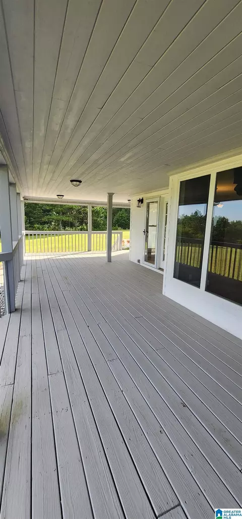 Exterior - 3606 Hicks Rd, Oneonta, AL 35121 photo 6 of 6
