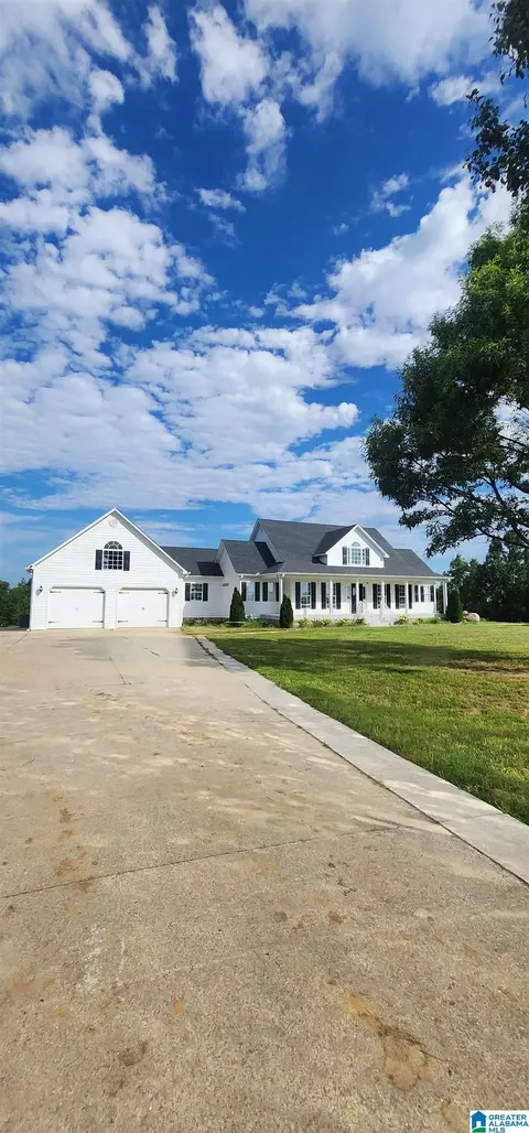 3606 Hicks Rd, Oneonta, AL 35121