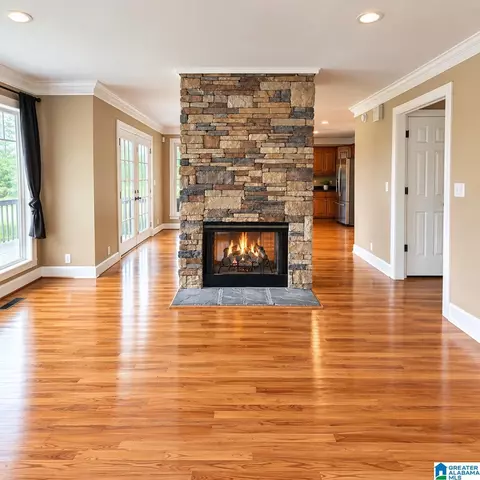 Living - 3606 Hicks Rd, Oneonta, AL 35121 photo 1 of 2