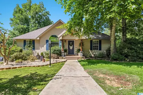 5285 Red Valley Rd, Remlap, AL 35133