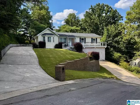 1274 Bennett Dr, Alabaster, AL 35007