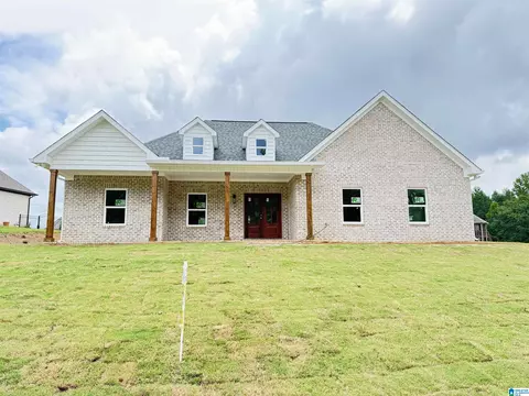104 Edgewater Dr, Odenville, AL 35120