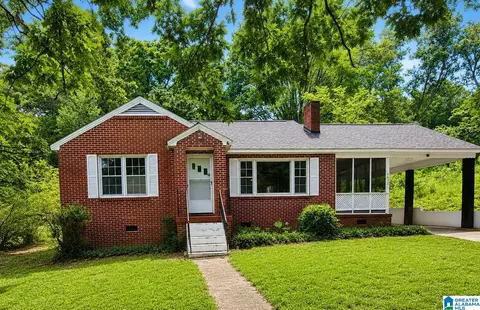 4632 Skyline Dr, Anniston, AL 36206