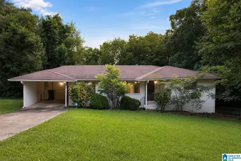 2226 2nd Pl NW, Center Point, AL 35215