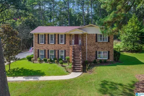 2464 Vale Dr, Birmingham, AL 35244