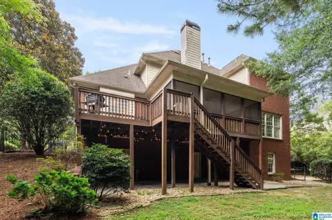 4925 Reynolds Ln, Vestavia Hills, AL 35242