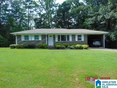 284 Echols Rd, Gardendale, AL 35071
