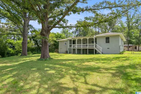 112 Elm St, Gardendale, AL 35071
