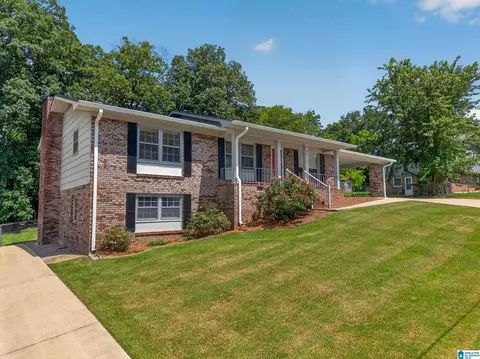 5519 Wildoak Dr, Anniston, AL 36206