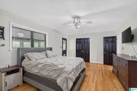 Bedroom - 403 Littlejohn Rd, Clanton, AL 35045 photo 4 of 4