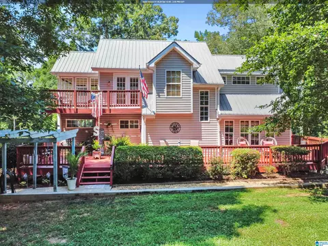 100 S Lake Shore Dr, Talladega, AL 35160
