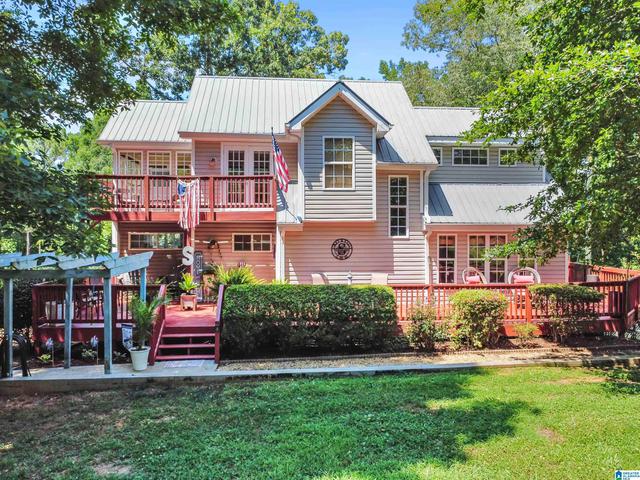 100 S Lake Shore Dr, Talladega, AL 35160