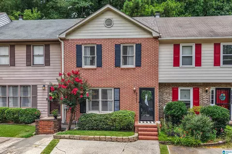 2952 Riverwood Ter, Birmingham, AL 35242