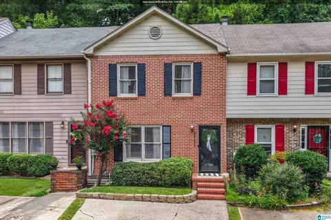 2952 Riverwood Ter, Birmingham, AL 35242