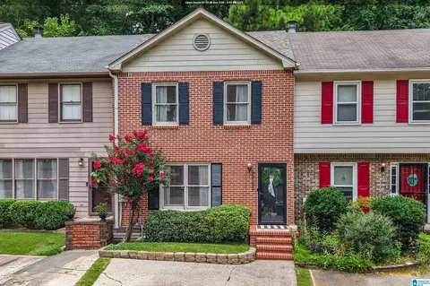 2952 Riverwood Ter, Birmingham, AL 35242