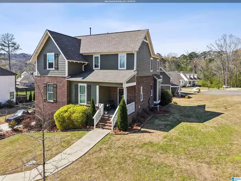 135 Macdonald Ct, Springville, AL 35146