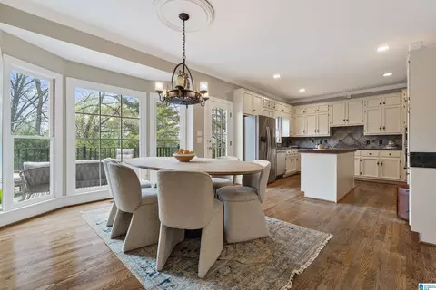 3509 Cold Harbor Ln, Mountain Brook, AL 35223