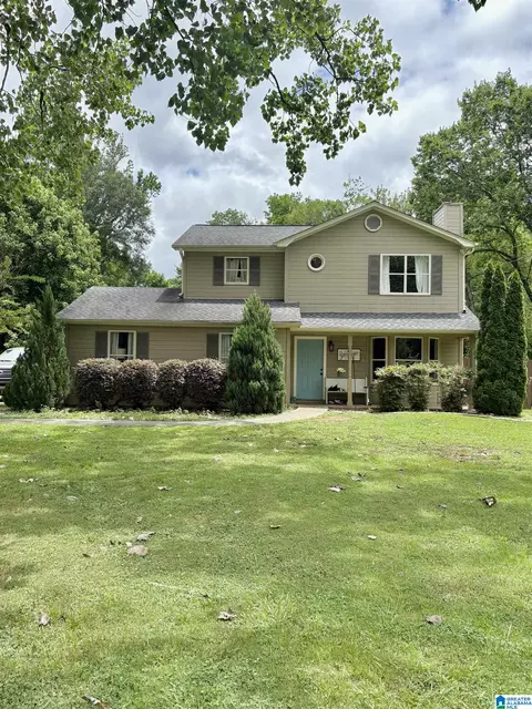 4504 Englewood Rd, Helena, AL 35080