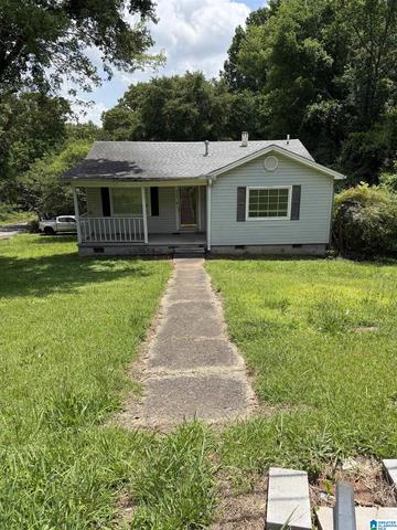 2249 7th St NE, Center Point, AL 35215