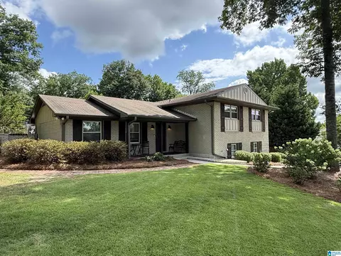 649 Paden Dr, Vestavia Hills, AL 35226