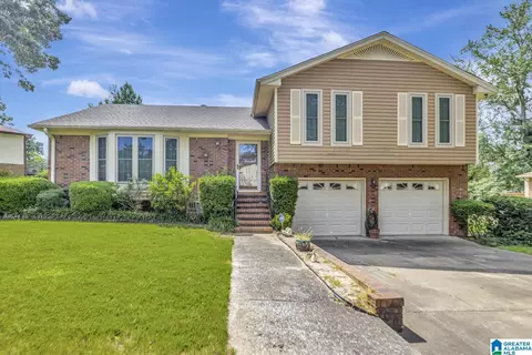 614 Greenbriar Rd, Fairfield, AL 35064