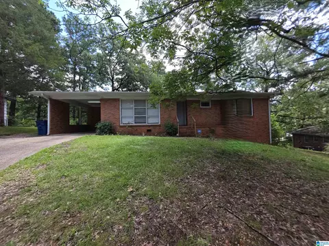 721 Oakland Dr, Fairfield, AL 35064