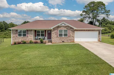390 Bailey Rd, Weaver, AL 36277