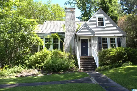 1305 Forest Ln, Anniston, AL 36201