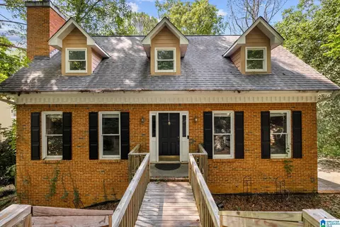 2015 Wild Flower Dr, Hoover, AL 35244