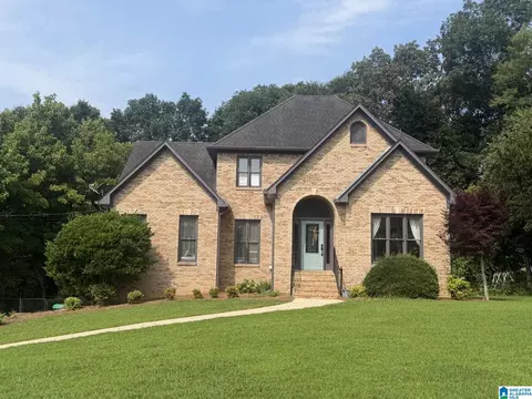 4420 Coach Dr, Trussville, AL 35173