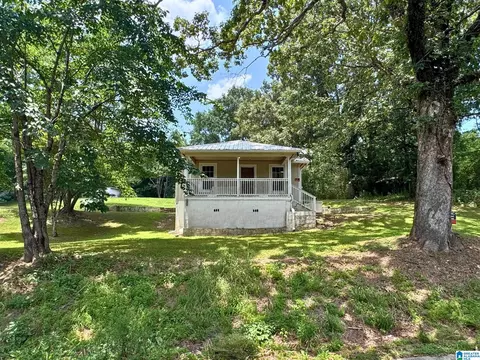 9132 3rd Ave, Trafford, AL 35172