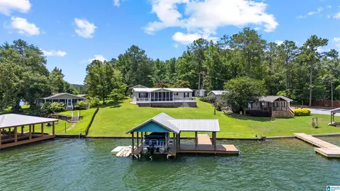 20 Windy Crest Rd, Jacksons Gap, AL 36861