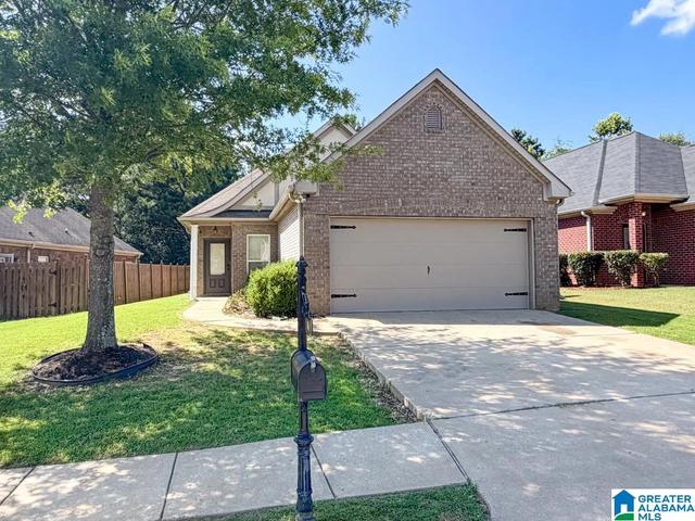 228 Oxmoor Pl, Birmingham, AL 35211