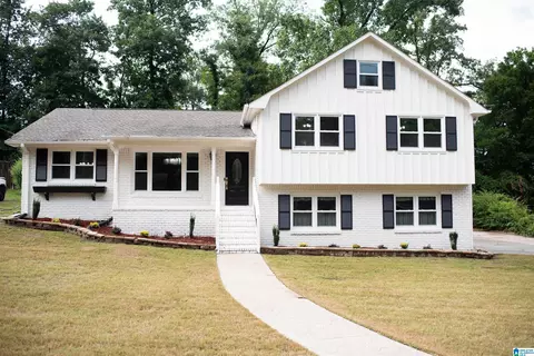 3513 Brookfield Rd, Hoover, AL 35226