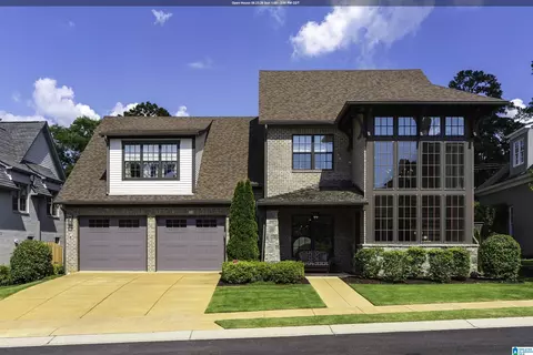 3332 Southbend Cir, Vestavia Hills, AL 35216