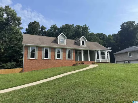 928 Dunridge Dr, Birmingham, AL 35215