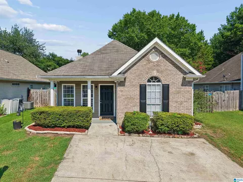 221 Hidden Creek Dr, Pelham, AL 35124