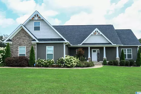 112 Chloe Dr, Lincoln, AL 35096