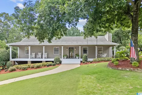 2237 Rockcreek Trl, Hoover, AL 35226