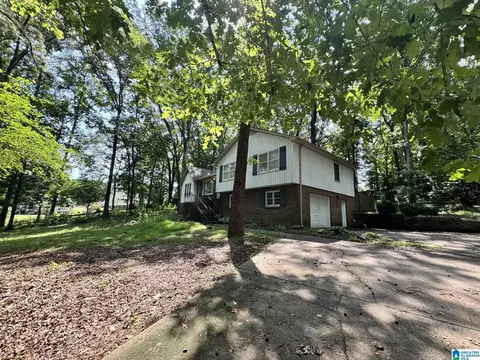 99 Valleydale Ct, Birmingham, AL 35244