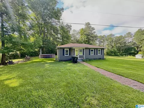 8081 Cavern Rd, Trussville, AL 35173