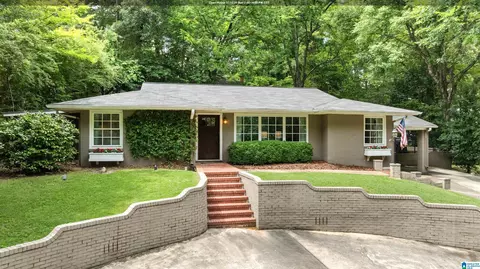 428 Windsor Dr, Homewood, AL 35209